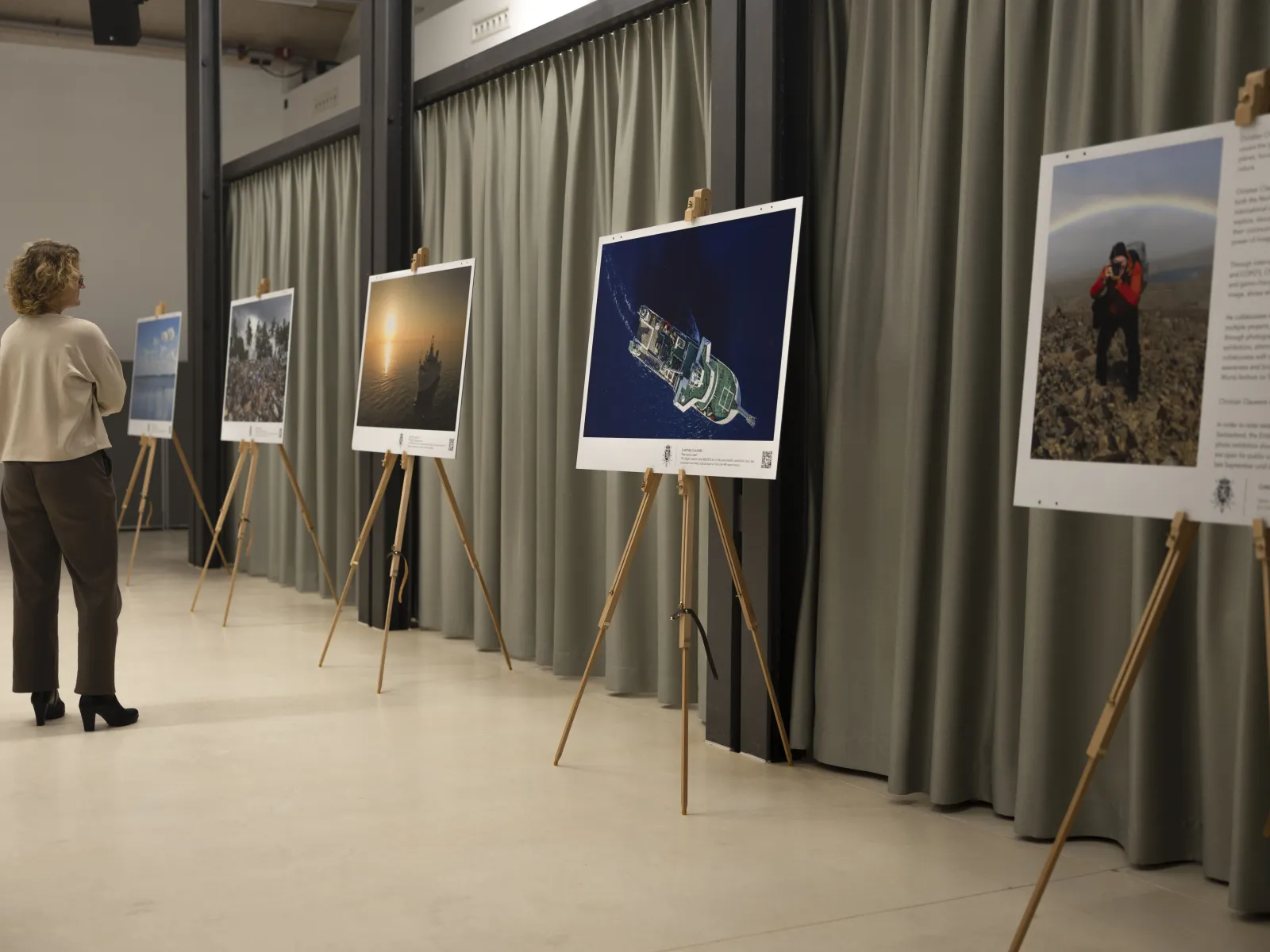 Vernissage Fotoausstellung Christian Clauwers am 7. Oktober 2025 an der Universität Liechtenstein.