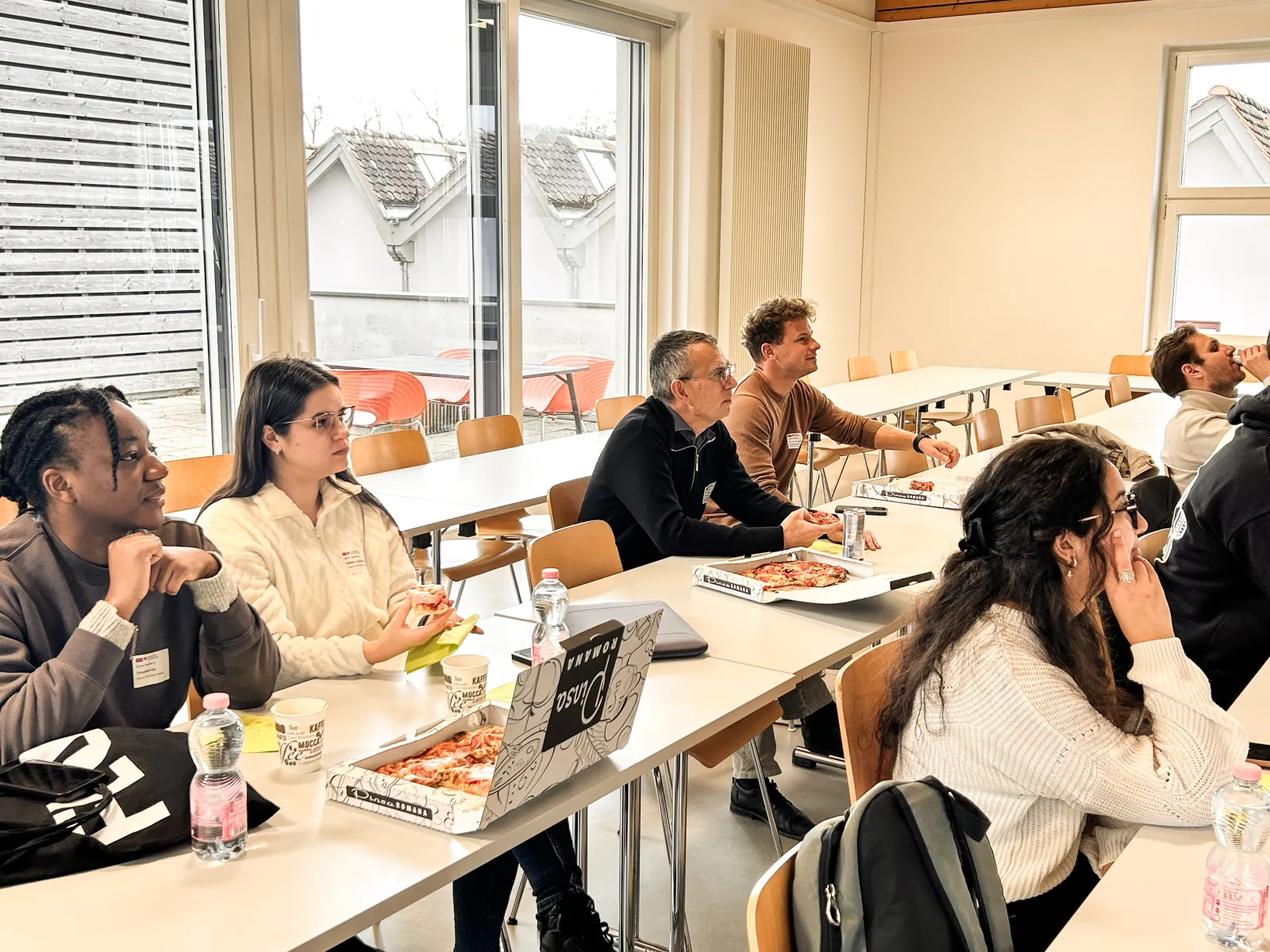 Masterstudierende und Team Wirtschaftsinformatik - Alumni-Talk Master Wirtschaftsinformatik 