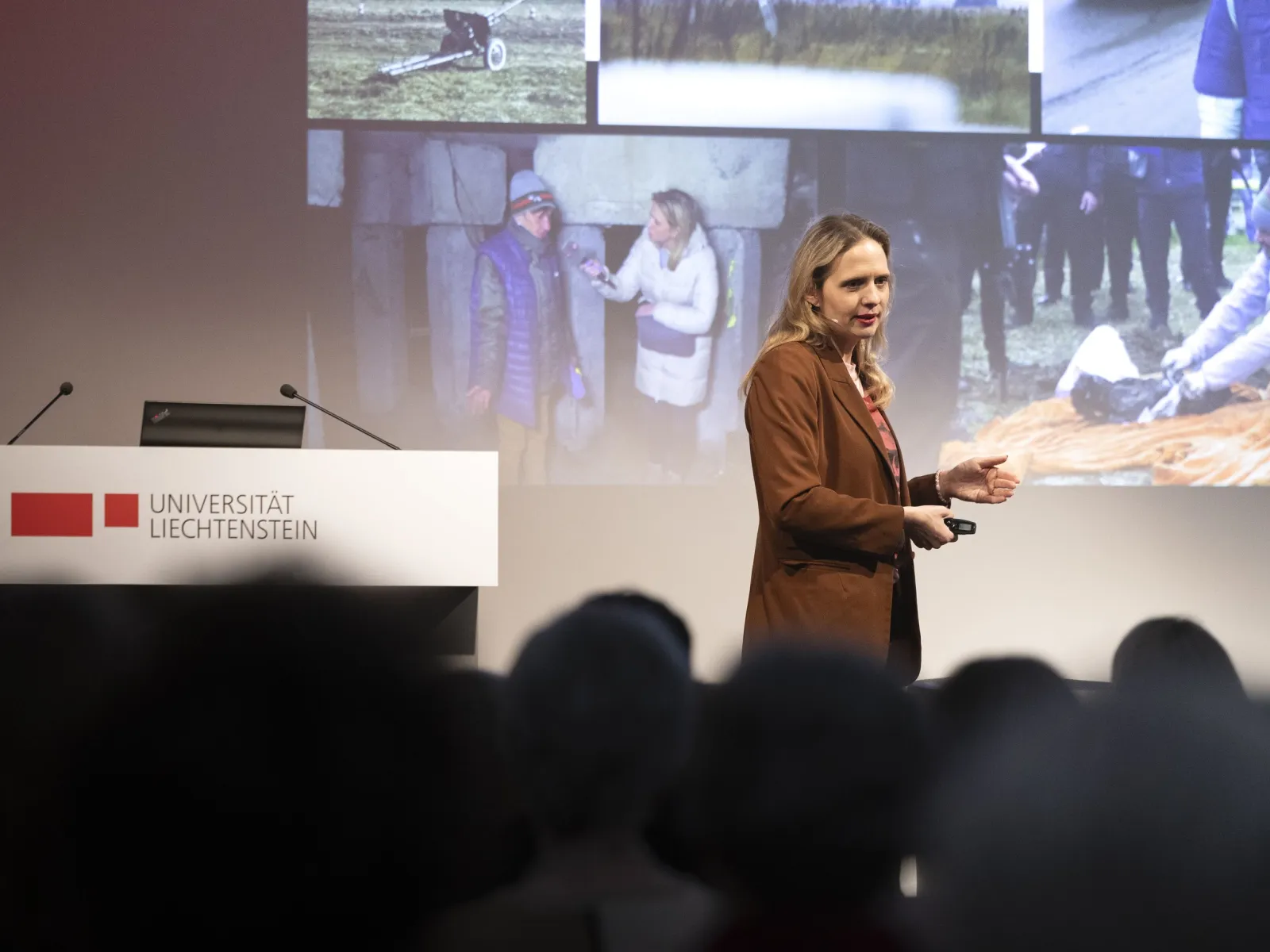 News_Campus-Gespraech_Luzia-Tschirky_Universitaet-Liechtenstein