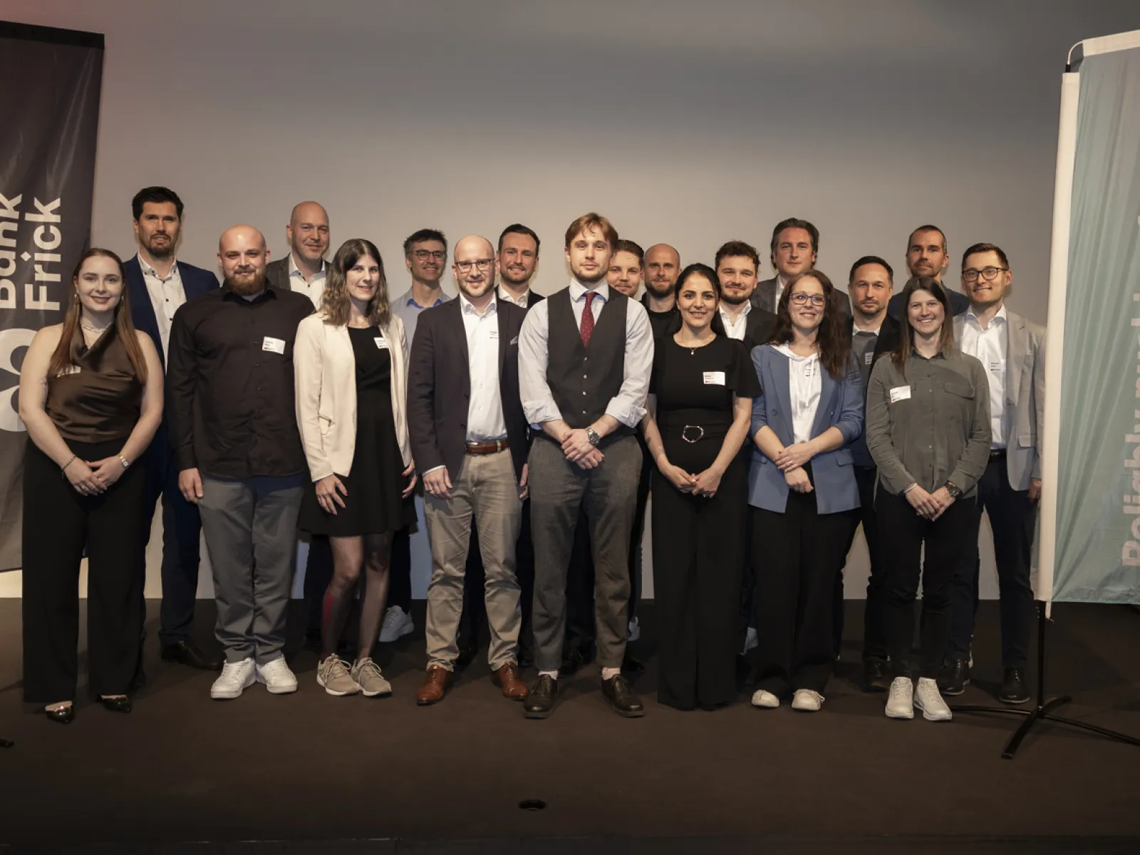 News_Diplomfeier_Blockchain-FinTech_Universitaet-Liechtenstein