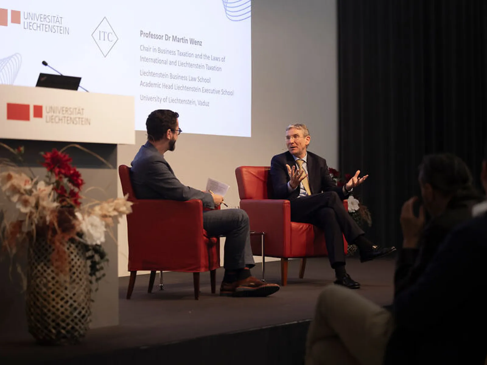 Campus-Gespraech_Martin-Wenz_Universitaet-Liechtenstein