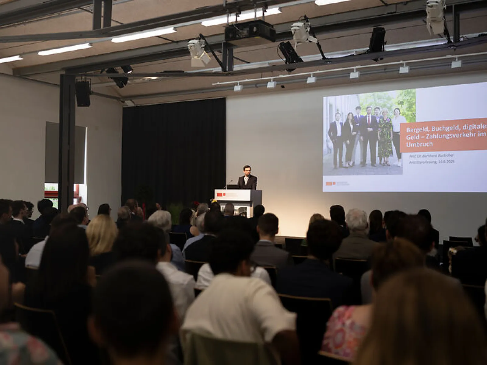 News_Antrittsvorlesung_Bernhard-Burtscher_Universitaet-Liechtenstein