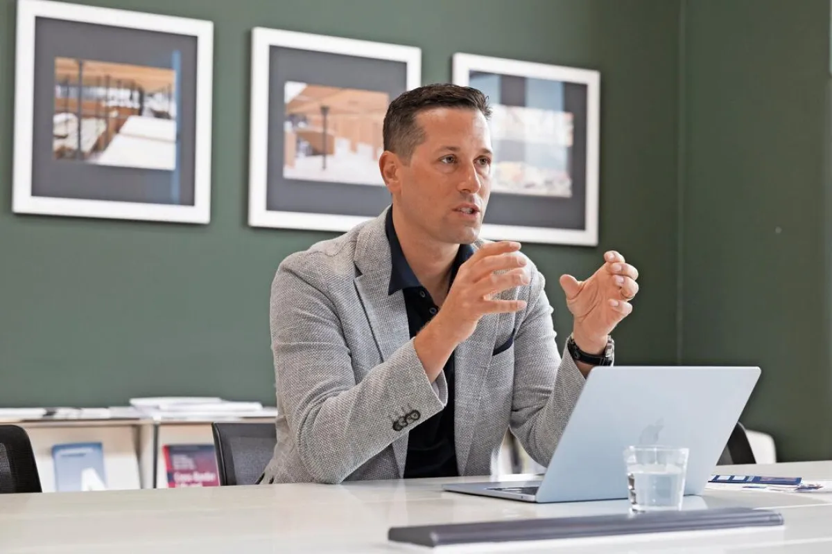 Interview mit Benjamin van Giffen an der Universität Liechtenstein