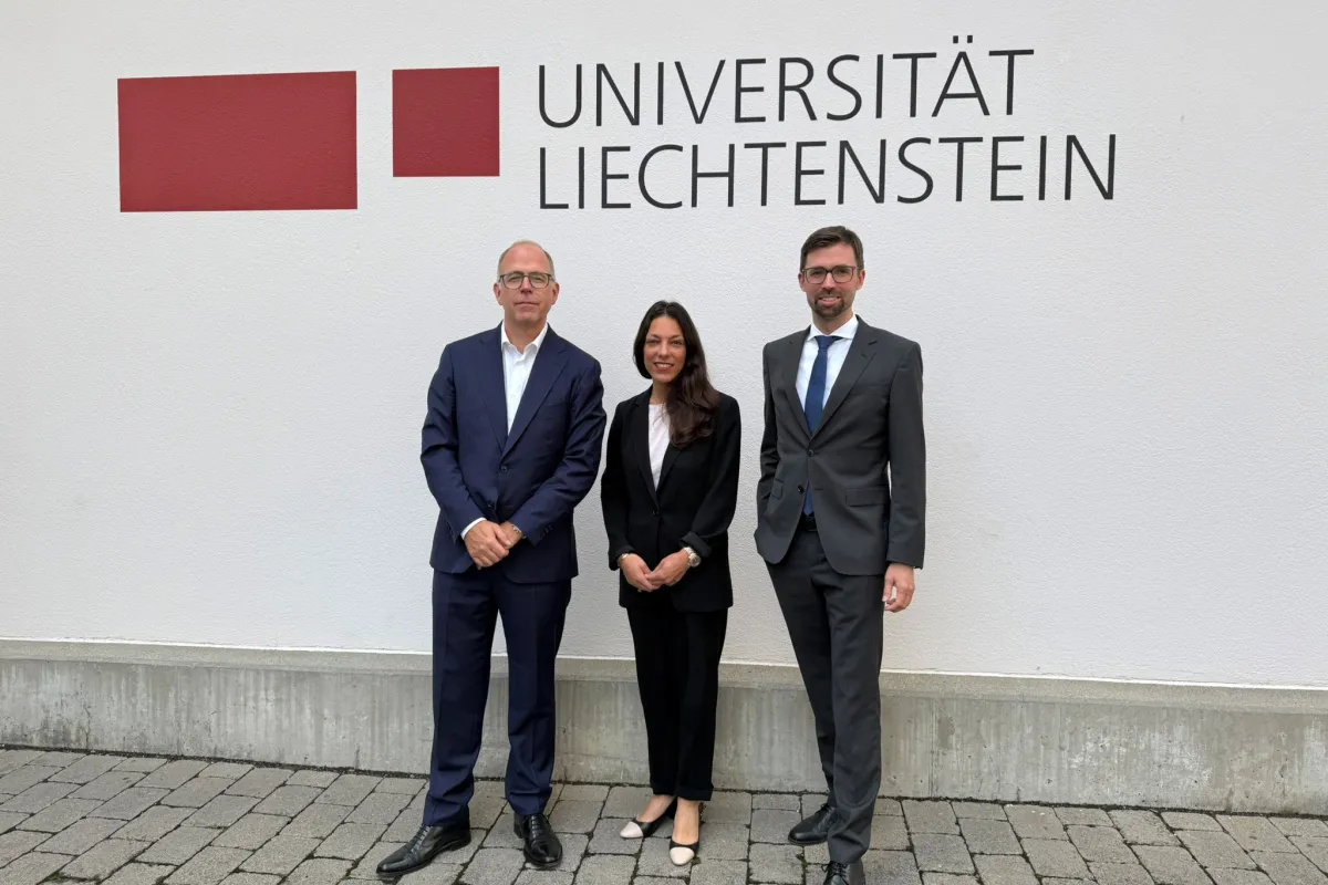 Referierende mit Prof. Dr. Burtscher