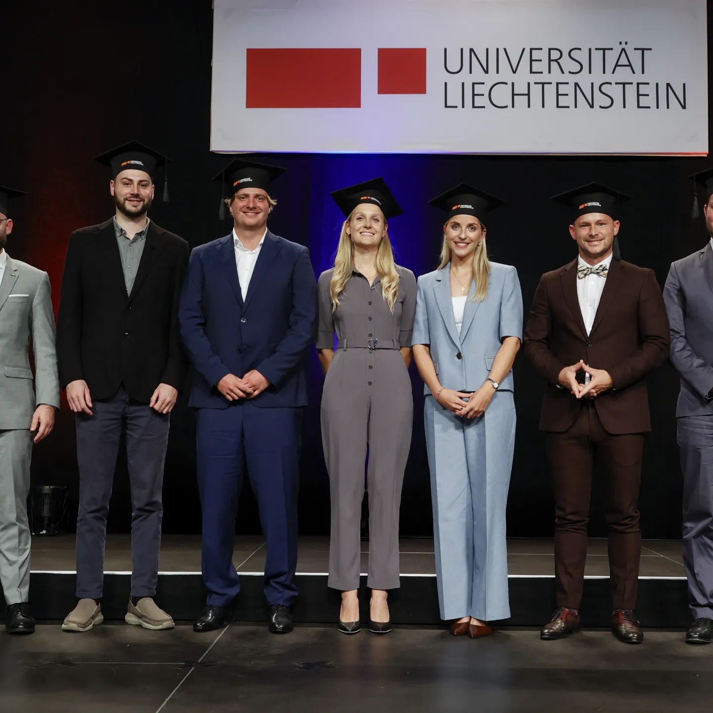 Frischgebackene Doktorinnen und Doktoren