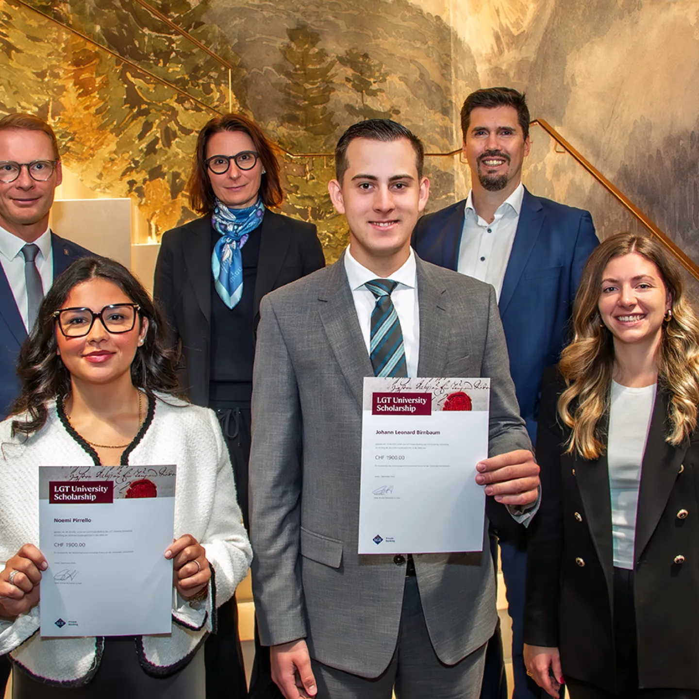 LGT Stipendiaten mit Vertretern der LGT und der Universität.