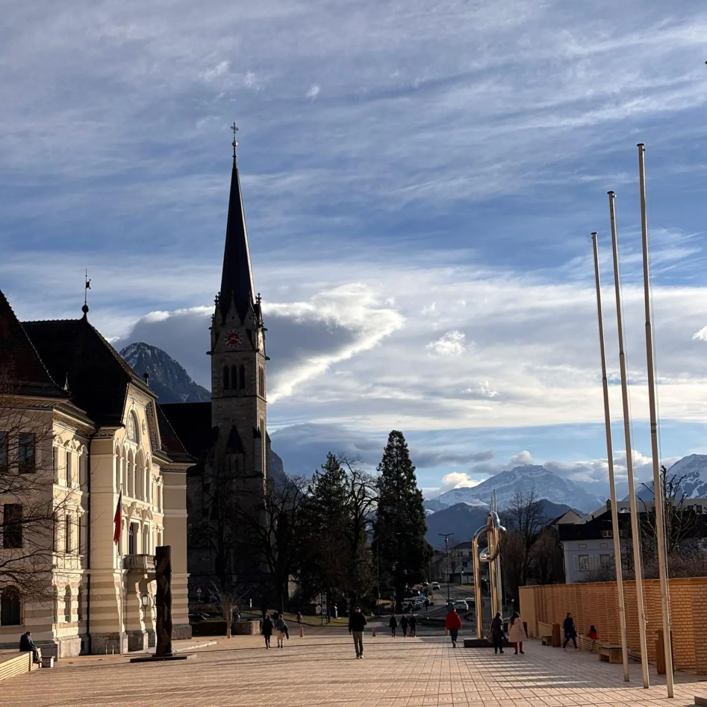 Vaduzer Städtle: Blick auf die Kathedrale