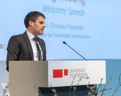 Begrüssungsrede bei der Diplomfeier der Universität Liechtenstein
