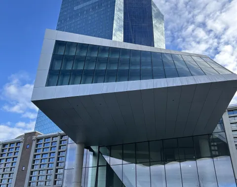 Ansicht des Hauptsitzes der EZB in Frankfurt
