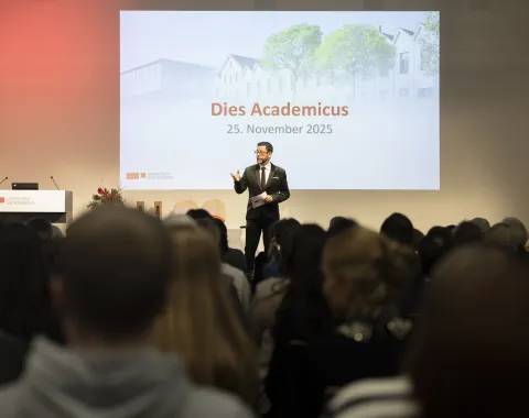 Dies25-Newsbeitrag_universitaet-liechtenstein