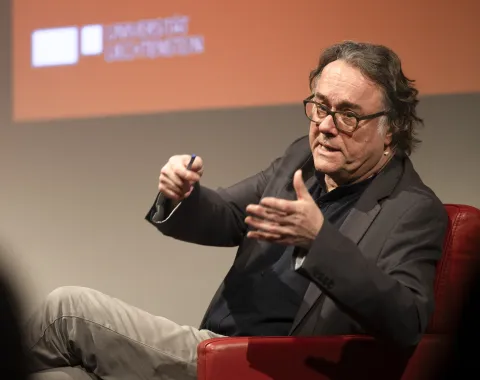 News_Campus-Gespraech_Michael-Zuern_Universitaet-Liechtenstein