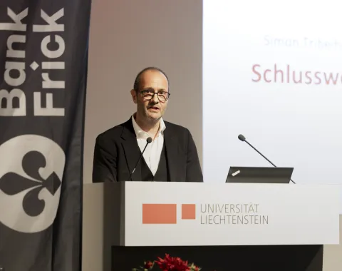 News_Diplomfeier_Blockchain-FinTech_Universitaet-Liechtenstein