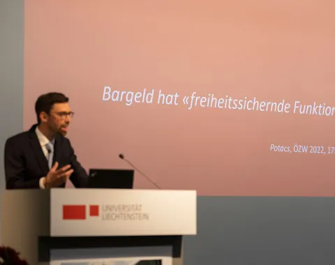 News_Antrittsvorlesung_Bernhard-Burtscher_Universitaet-Liechtenstein