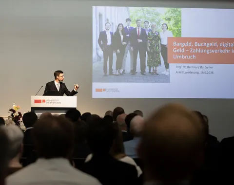 News_Antrittsvorlesung_Bernhard-Burtscher_Universitaet-Liechtenstein