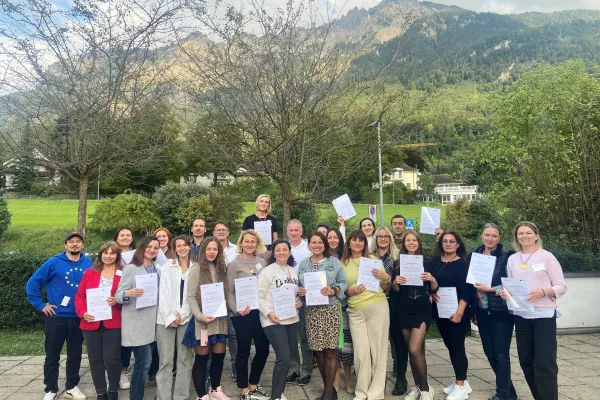 Die Teilnehmerinnen und Teilnehmer des Pilotworkshops des Ersamus+-Projekts "EntreCivil" an der Universität Liechtenstein.