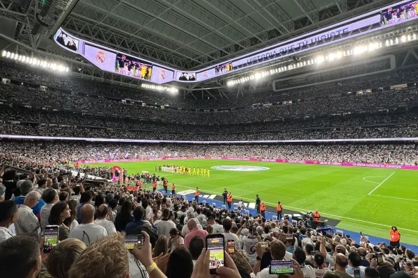 Stadion Bernabeu an einem Real Madrid Spiel