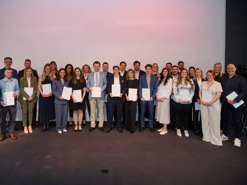 News_Diplomfeier_Treuhand_Universitaet-Liechtenstein