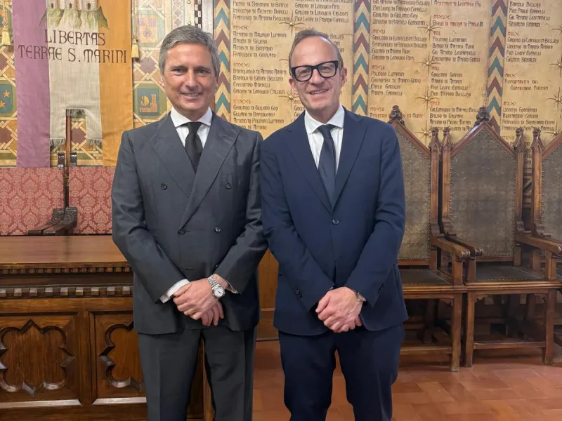 Treffen von Universitätsvertretern in San Marino zur internationalen Zusammenarbeit